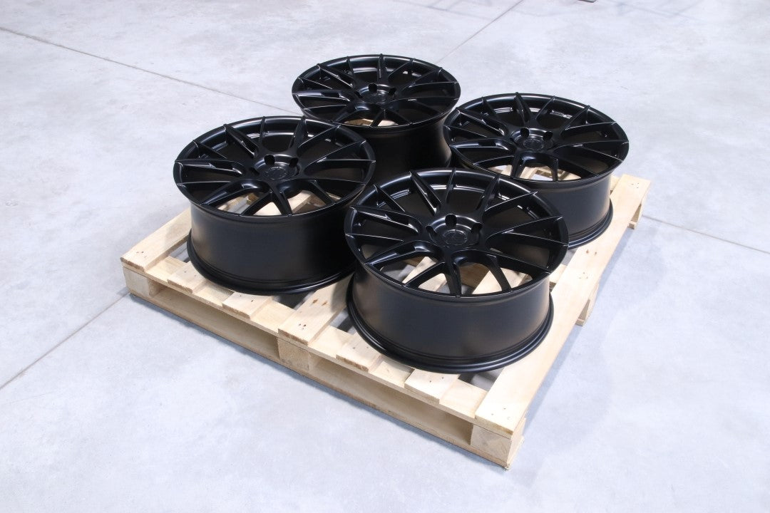 Set of JR42 20x8,5 ET43 + 20x9 ET43 5x120 Matt Black