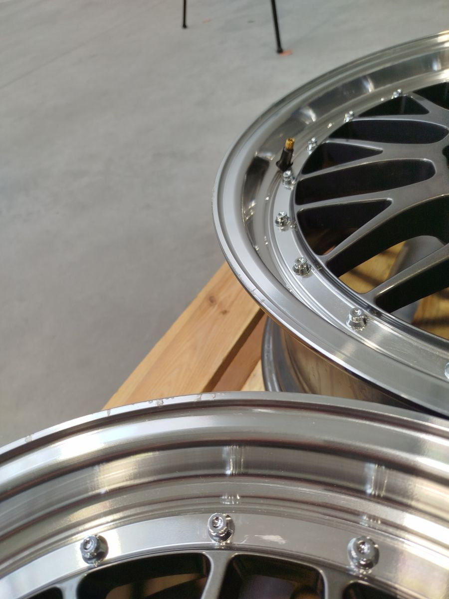 Set of JR23 18x8 ET40 5x100 Hyper Gray w/Machined Lip