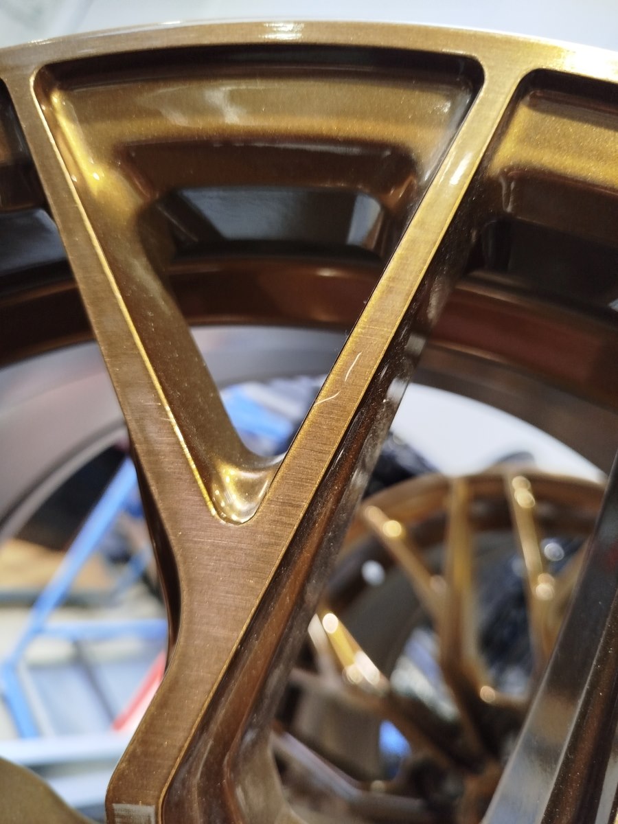 Set of CVR1 19x9,5 ET24 5x112 Brushed Bronze