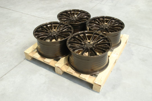 Set of CVR7 20x10 ET30 5x112 Gloss Bronze