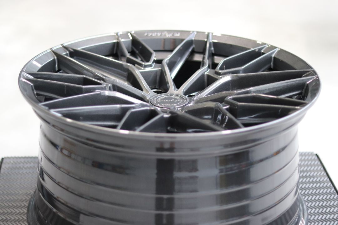 Concaver CVR6 19x9,5 Gloss Graphite