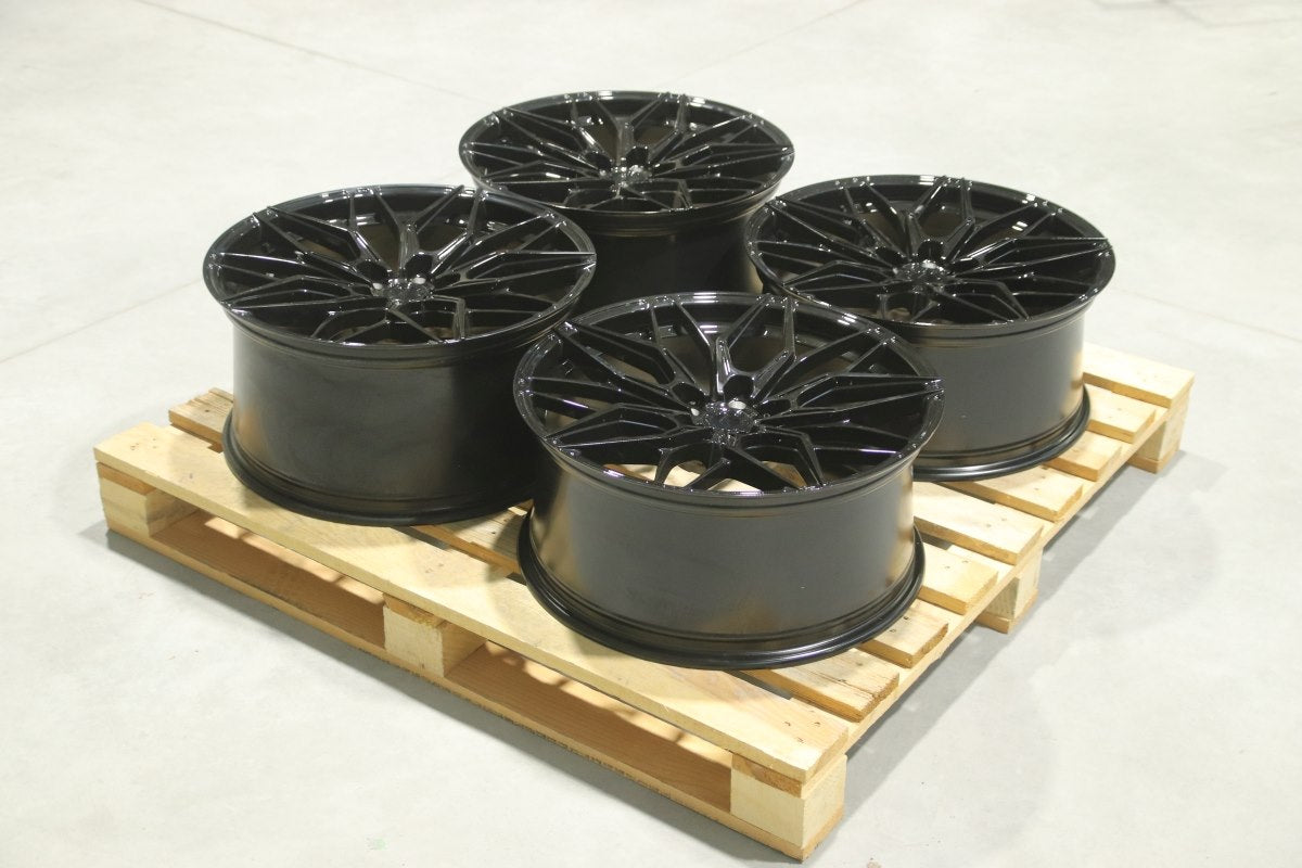 Set of JR46 20x9 ET25 + 20x10 ET20 5x112 Gloss Black