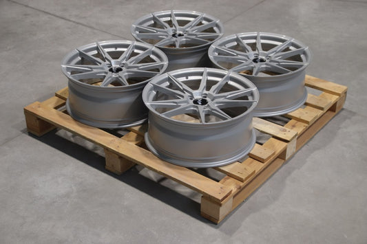Set of JR21 19x8 ET40 5x114,3 Gloss Silver