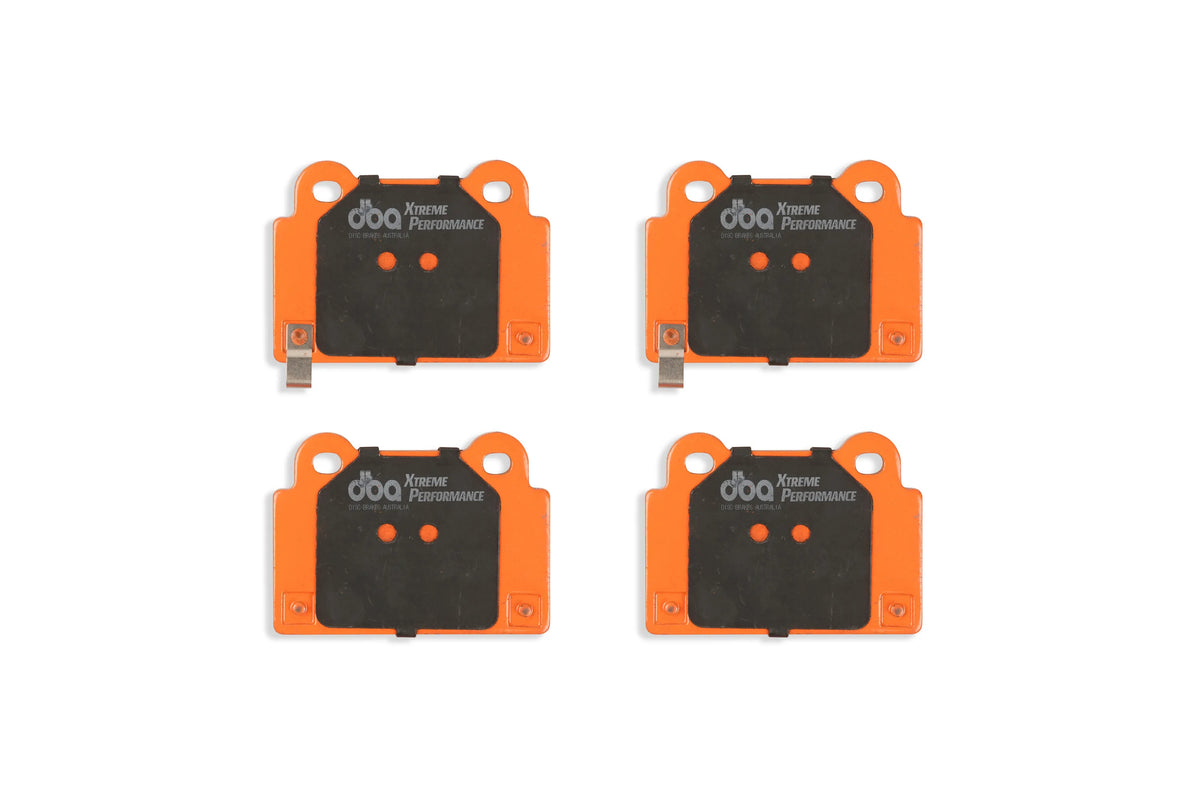 DBA42225S-2215XP Brake Kit - 4000 Series T3 Slotted & Xtreme Performance Brake Pads (2x DBA42225S + DB2215XP)